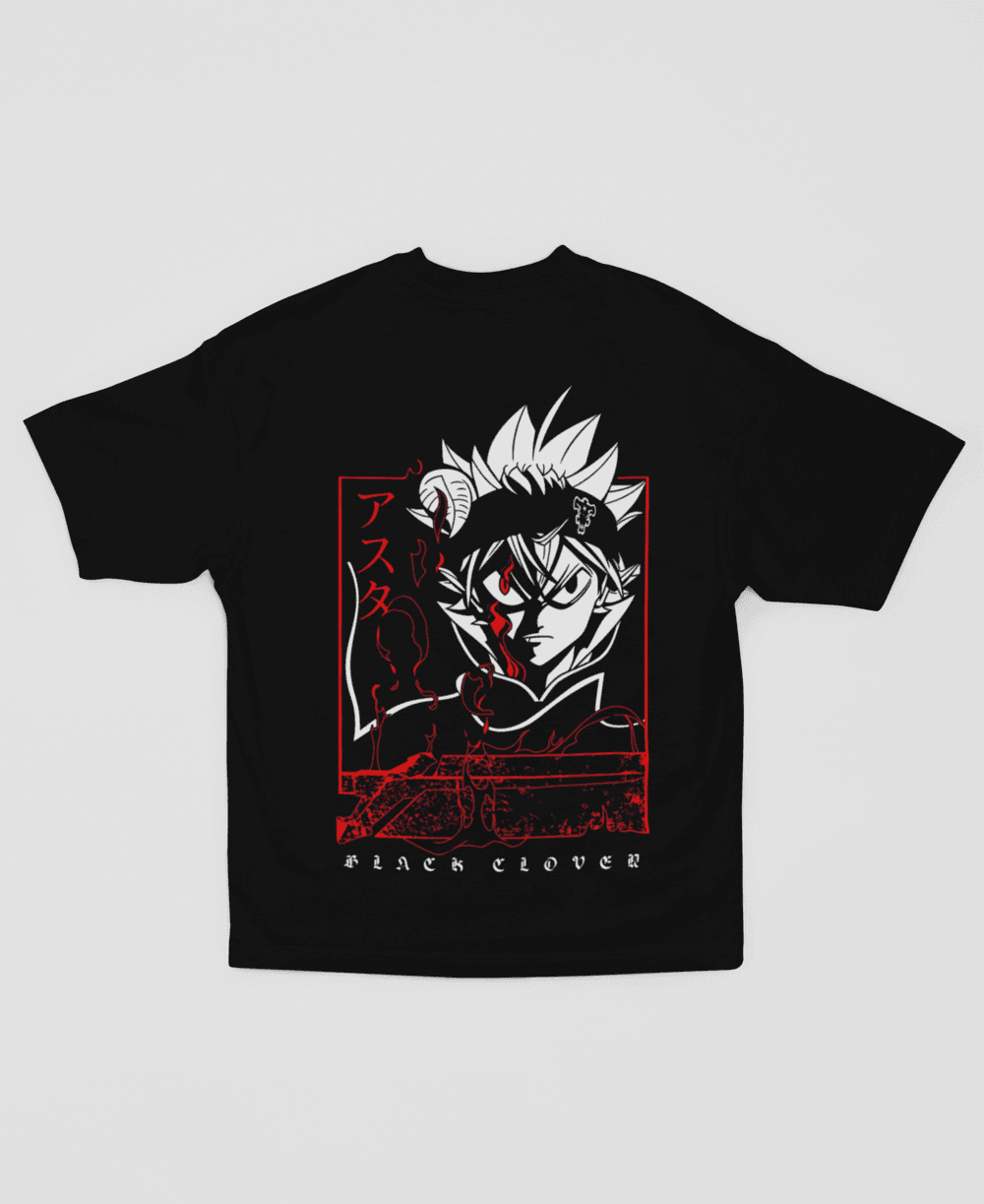 Camiseta - Black Clover Negra